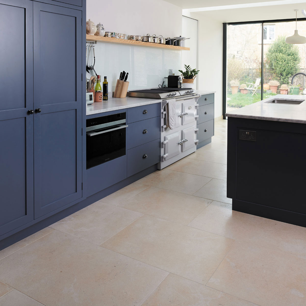 Buscot Velvet Limestone